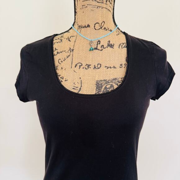 Ann Taylor Womens Black Cotton Scoop Neck Cap Sleeve Cute Little Tee Shirt Small - Picture 4 of 11